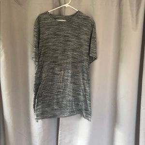 ASOS XL Men t shirt grey with slant line at bottom